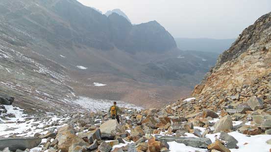 Oh the painful boulders again... And covered by snow again... 