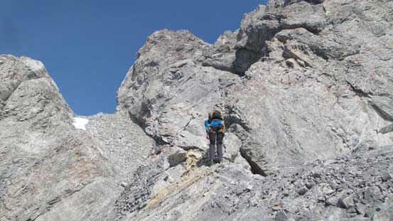 Regaining the ridge, scrambling up a difficult but short step
