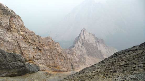A bit of red colours on Elpoca Tower. But it wasn't nearly sunset yet