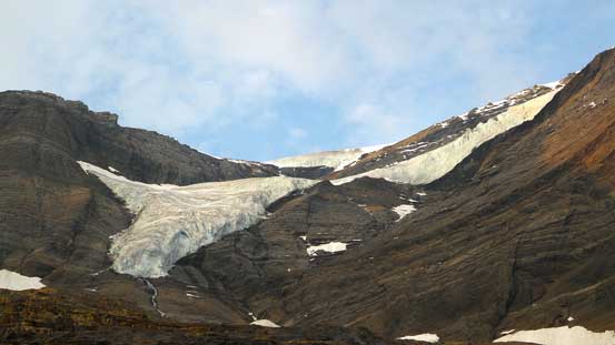 Another hanging glacier on Resplendent Mountain