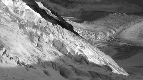 Ascending those serac mazes is quite nuts... 