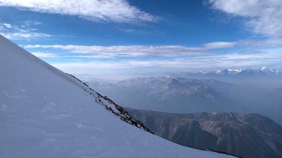 Starting to see a sea of peaks now!! 