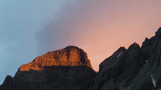 Very red alpenglow in the morning of Day 3