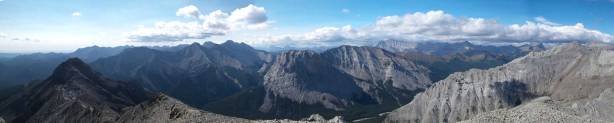 Partial summit panorama. Click to view large size.