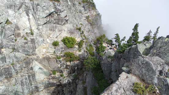 Some people were waiting at the start of W. Lion's scramble route