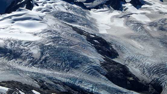 The very fractured Sphinx Glacier