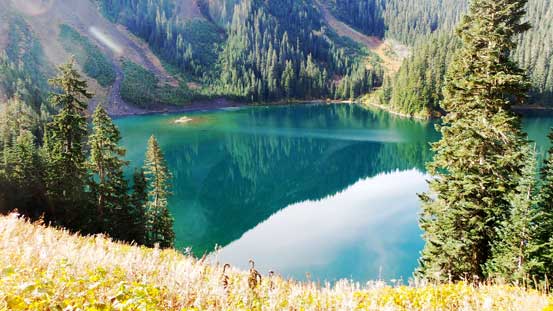 Arriving at the lower Pierce Lake