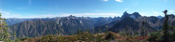 Partial summit panorama. Click to view large size.