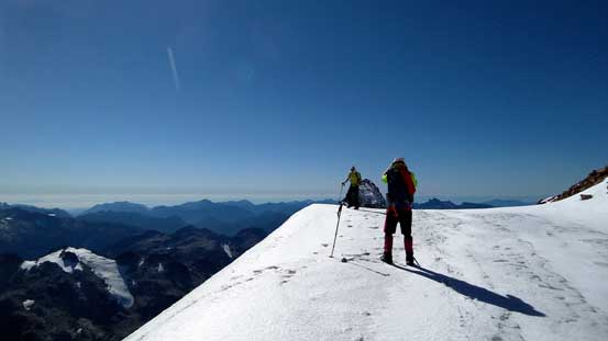 Around the south ridge and onto this bench
