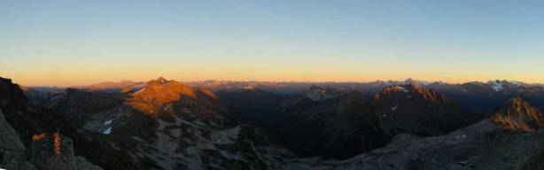 Panorama from high on the S. Ridge. Click to view large size.