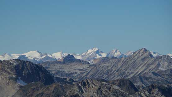 Overseer Mountain behind Sockeye Horn