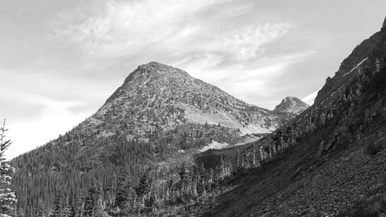 From the col looking towards a sub-peak of Snass Mountain
