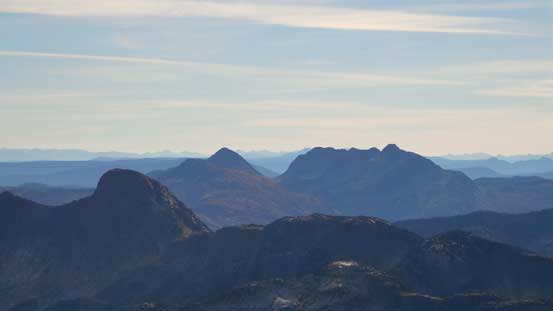Coquihalla Mountain (bg, R) rises behind Yak Peak (fg, L)