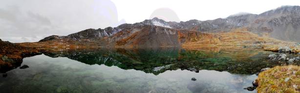 Panorama of one of the lakes. Click to view large size.