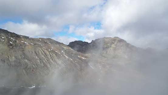 Peaks through the mist