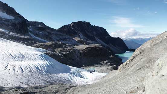 Wedgemount Glacier flowing into the Lake