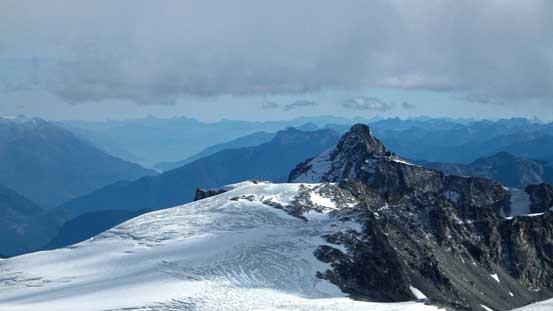Mt. James Turner is one of the more rewarding summits by this area