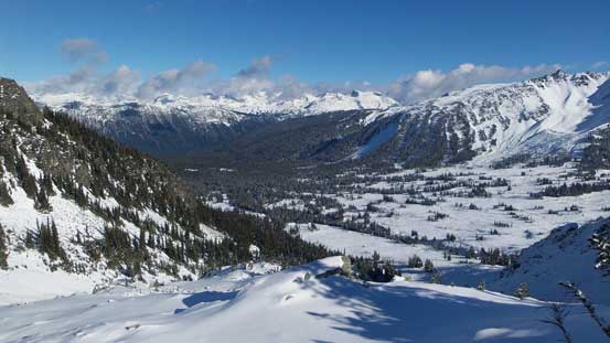 Looking down the valley that I approached from. Fitzsimmons Range behind
