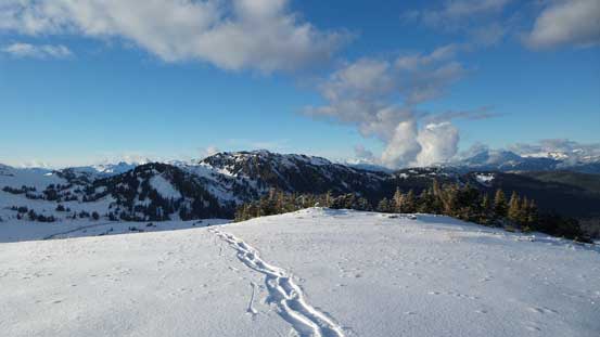 Almost at the summit, looking back towards Empetrum Peak