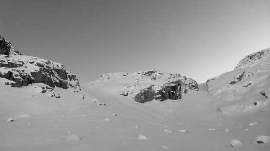 The lower bowl. I ascended steeply up climber's left gully