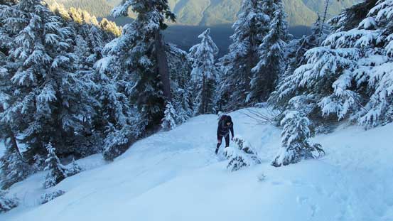 The girl from another group on her way back up the south summit