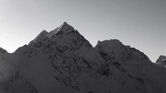 Welch Peak is the highest in Cheam Range