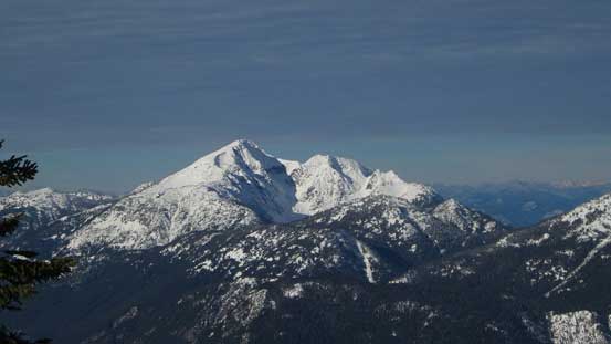 Mt. Outram catches one's eyes from everywhere