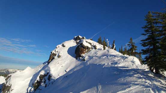 Descending off the next highpoint. It's the typical terrain