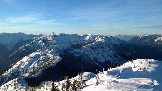 Our 3rd objective - Hatchethead Mountain is the low bump in foreground