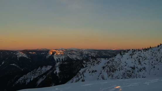 Starting to see that red band on the horizon now.