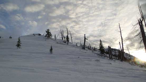 Descending the connecting ridge