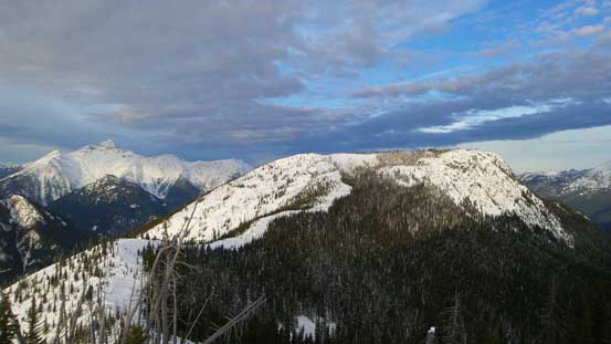 Our objective - Hatchethead Mountain in the foreground
