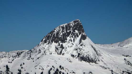 A closer look at Vicuna Peak