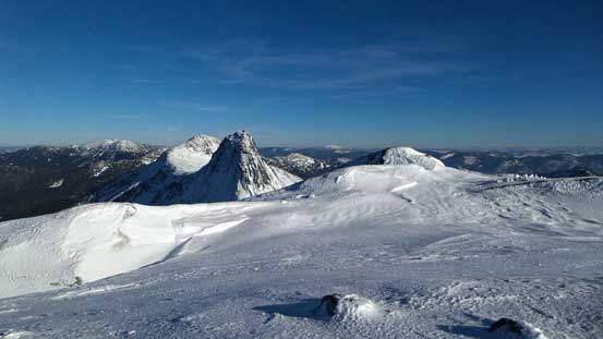 More views from the summit plateau