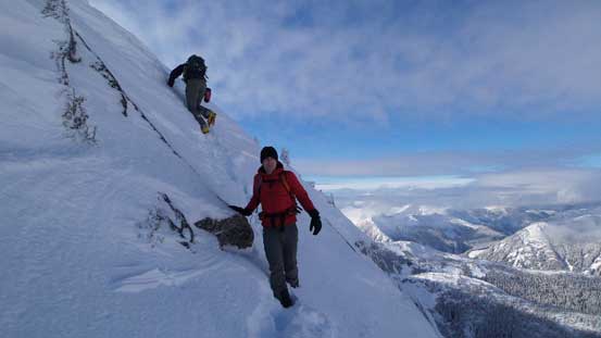 Down-climbing the upper snow band