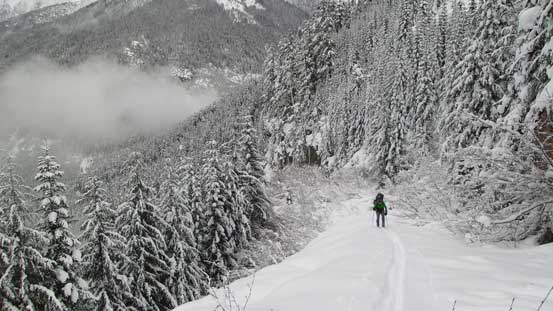 Alex skinning up the (short lived) good section