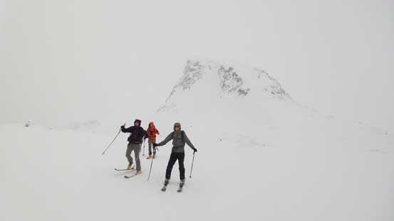 Going up White Lupine Ridge, with Anemone Peak behind