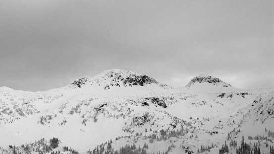 Anemone Peak and Tabletop Mountain - 2 peaks that I didn't do in this trip