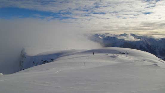 Looking back along this plateau area