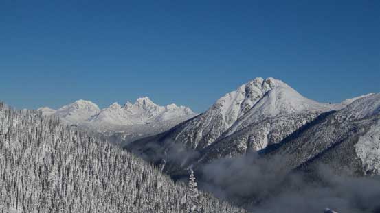 Prior Peaks (R) with Joffre Group behind