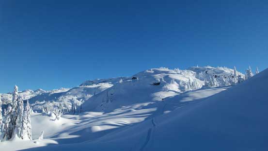 Looking ahead to the broad and undulating ridge traverse