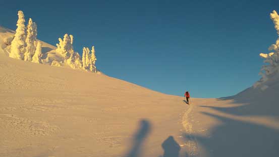 Alan approaching the col