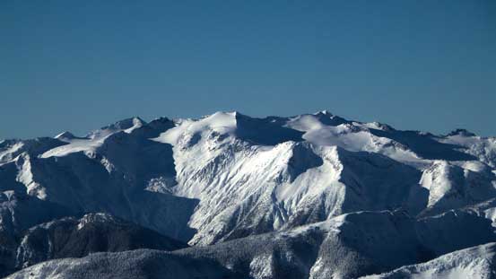 Tremor Mountain and peaks on the Spearhead Range