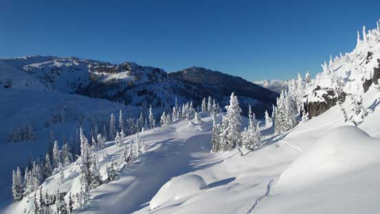 A look at Tarn/Shields pass with Haven and Beacon behind