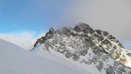 Near Joffre/Matier col, looking at Joffre Peak