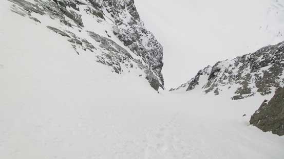 Gaining height rapidly, looking down