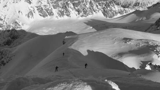 The other group approaching the summit from the NE Ridge side