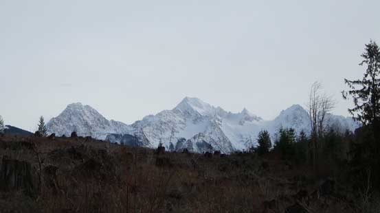 Good view of the Twin Sisters Mountain though