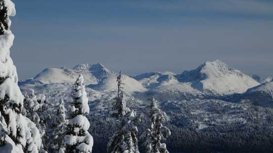 A look at Mt. Weart and Wedge Mountain, two giants in Garibaldi P. Park