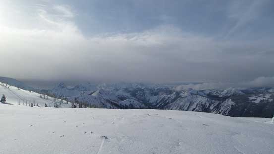 This thick layer of cloud was hovering around for all day...
